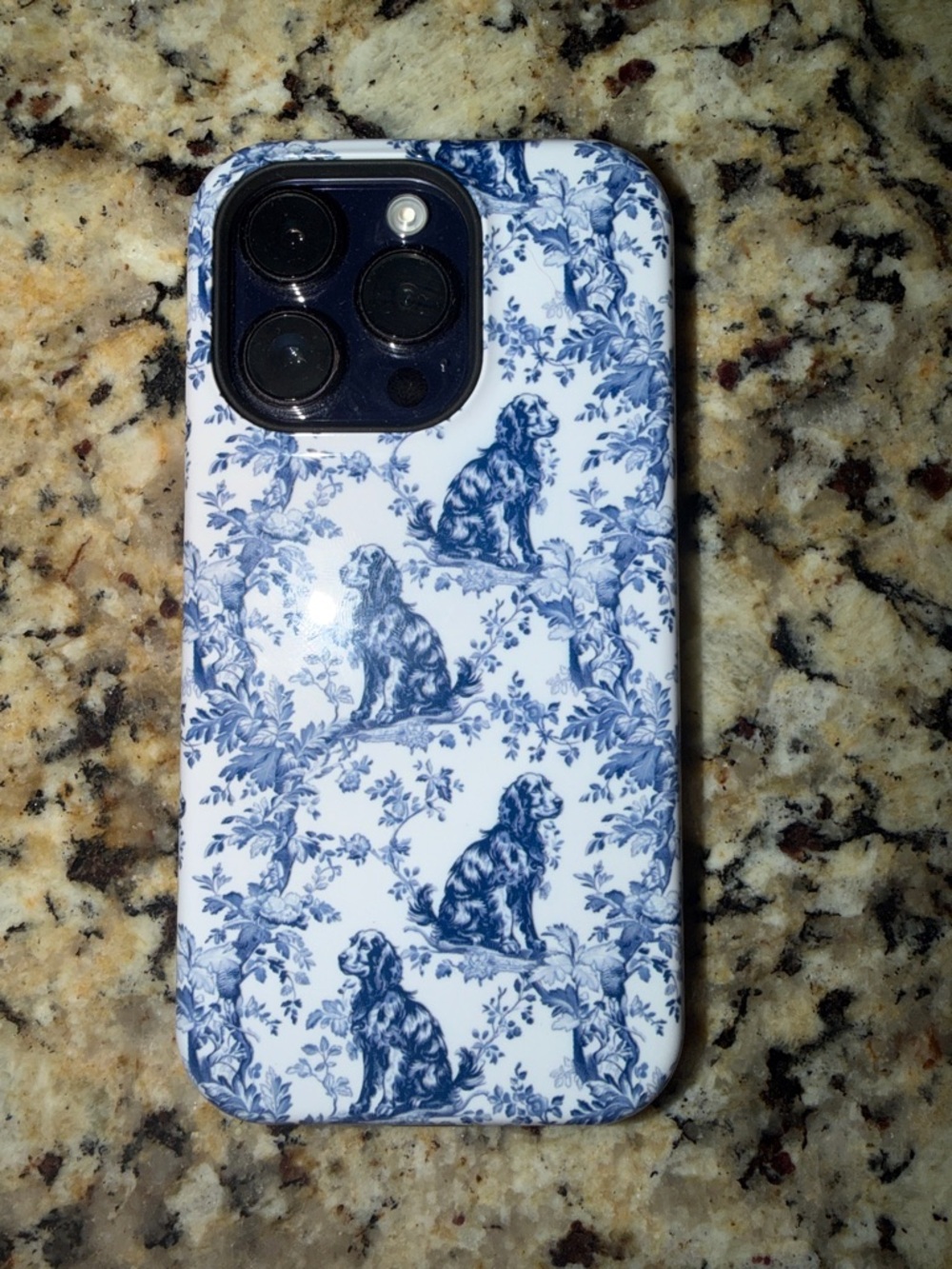 Stylish Blue & White Dog Pattern Phone Case - Compatible with iPhone 14Pro.